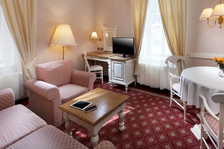 Alpská růže Alpská růže