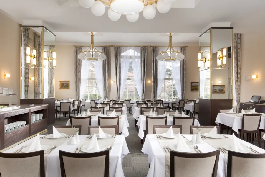 hotelová restaurace