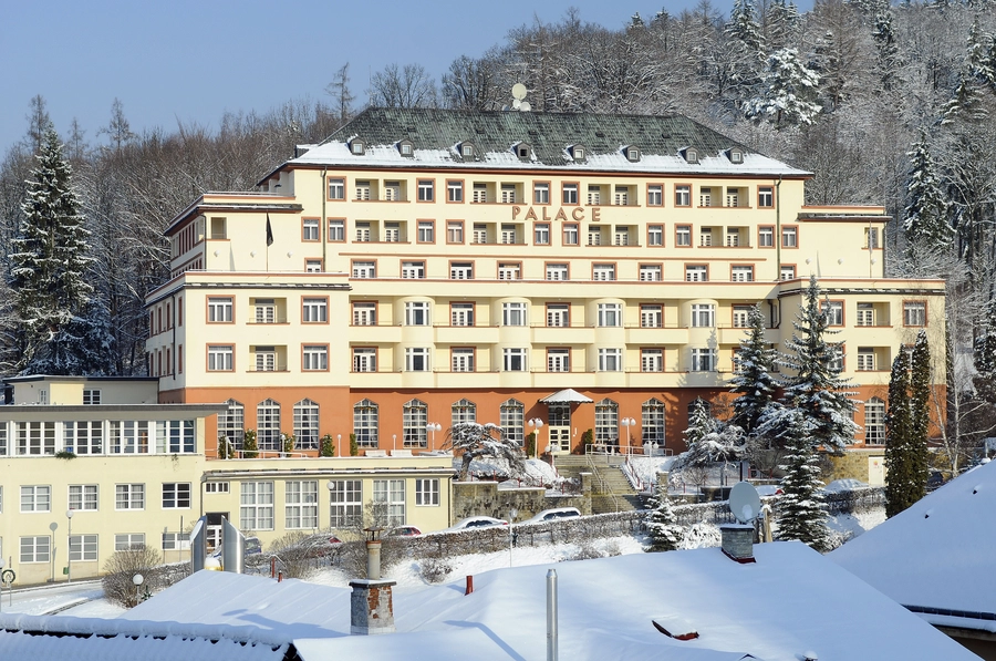 hotel Palace v zimě