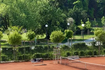 tenisové kurty tenisové kurty